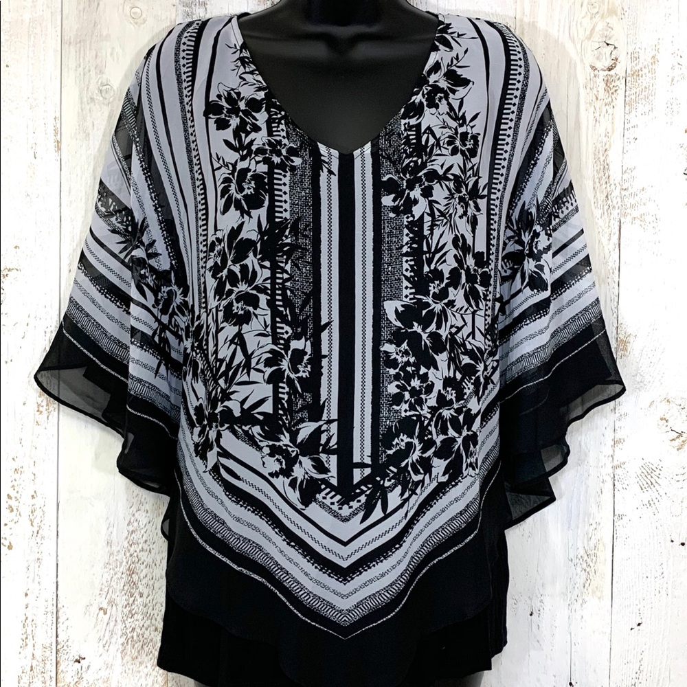 Apt 9 Handkerchief Boho Poncho Blouse Medium